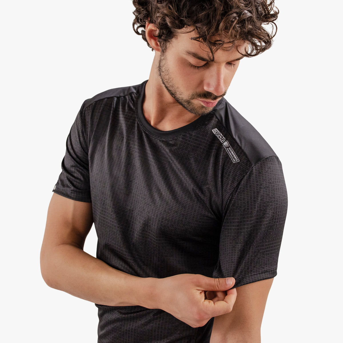 tech tshirt black