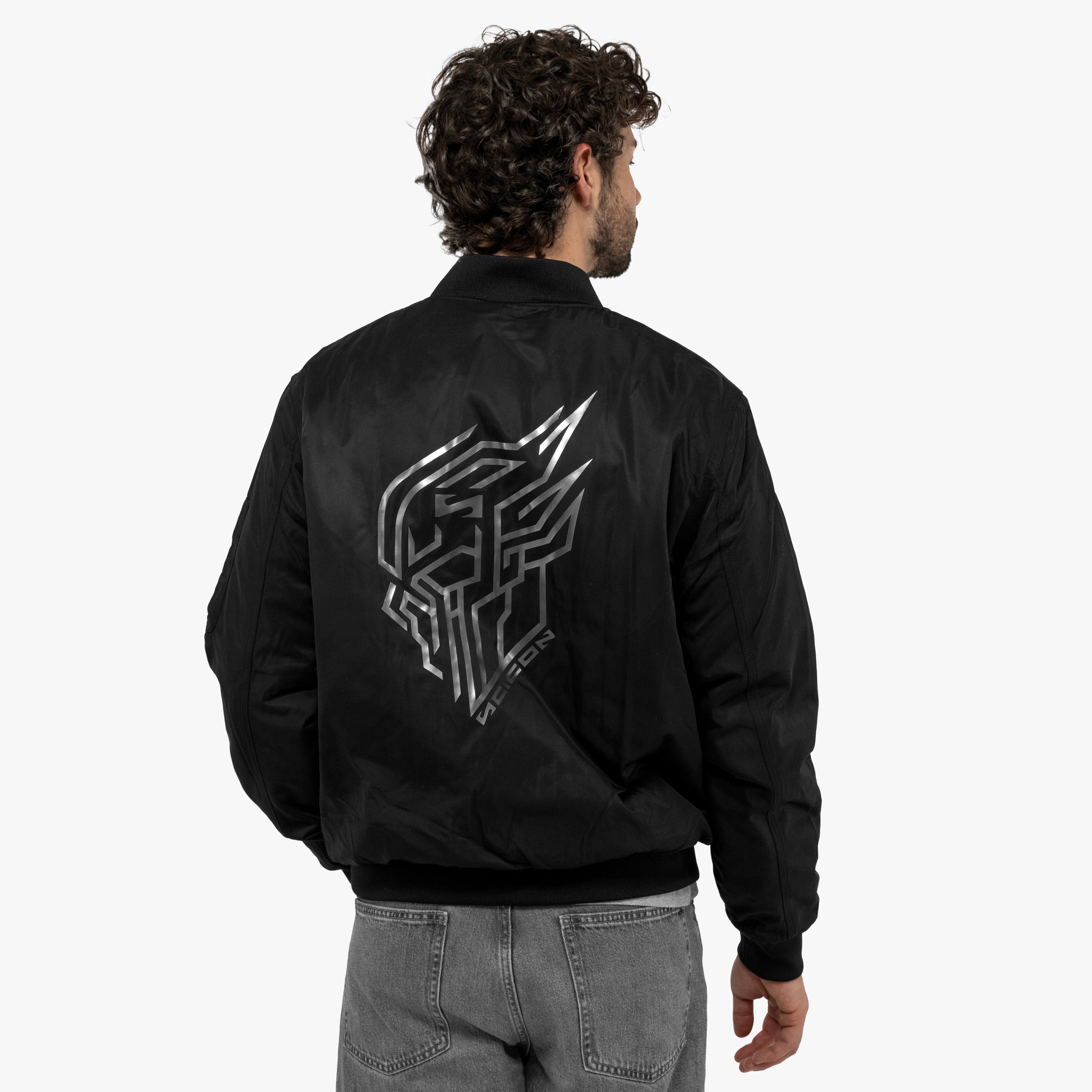BOMBER