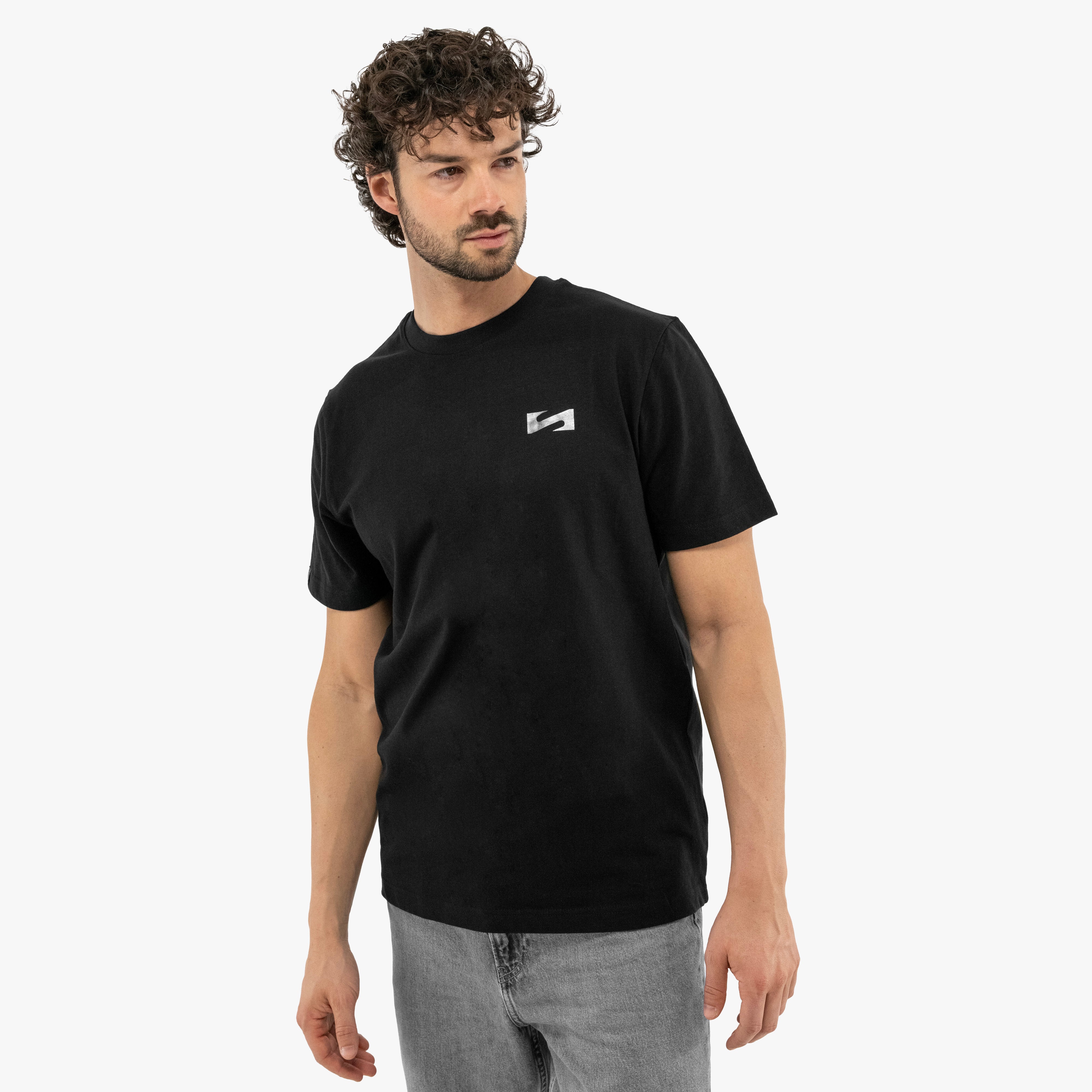 IRON T-SHIRT